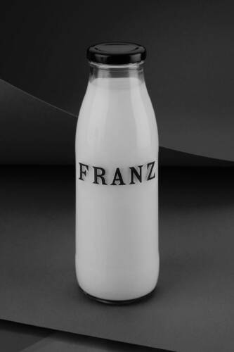 Ollie Schaich Studio Kafi Franz 21